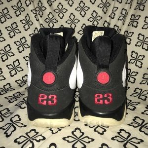 Air Jordan 9